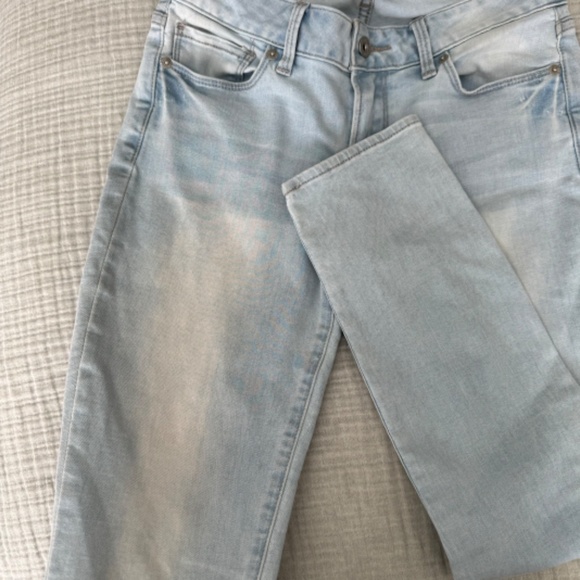 Lucky Brand Jeans | Leila Capri Light Denim Straight Jeans - Picture 2 of 7